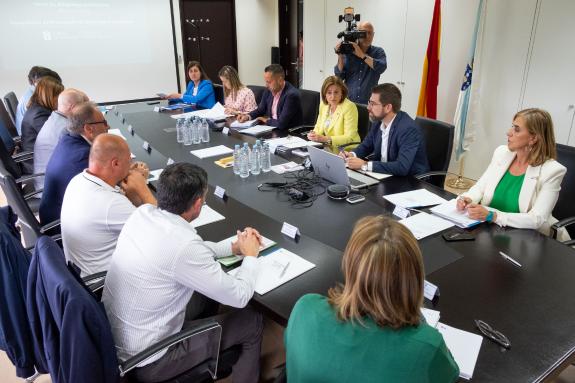 Imagen de la noticia:Xunta y autónomos perfilan la Agenda de Impulso al Empleo autónomo 2023-2026, que contará con un presupuesto superior a los ...
