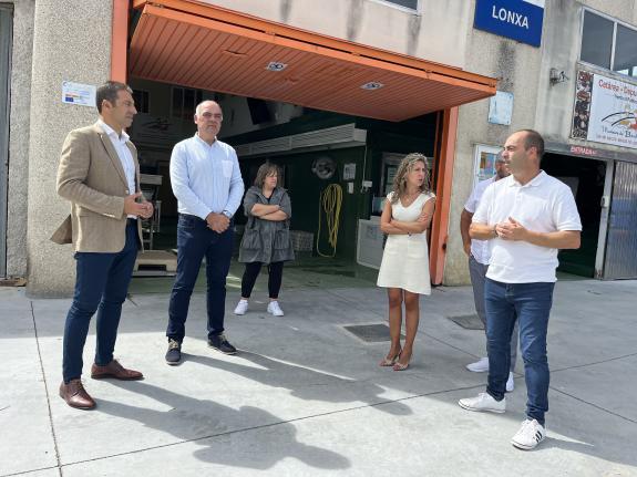 Imaxe da nova:A Xunta analiza coas confrarías de pescadores de Ferrol, Barallobre e Mugardos a situación do sector e as necesidades dos profesion...