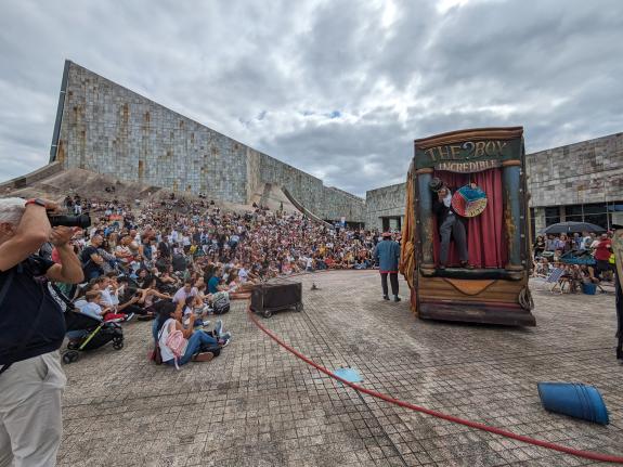 Imagen de la noticia:El Gaiás se llena hoy de circo y magia en la Ciudad Imaginaria con una veintena de compañías nacionales e internacionales y ...
