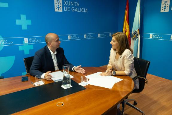 Imagen de la noticia:La Xunta y el ayuntamiento de Toén analizarán la posibilidad de colaborar en un nuevo proyecto para completar la humanizació...