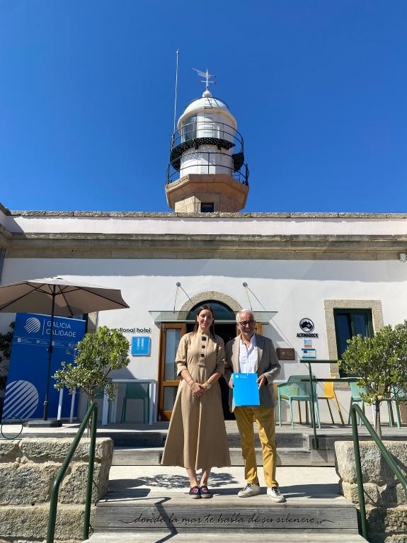 Imagen de la noticia:El hotel Faro Lariño de Carnota recibe la certificación de Galicia Calidade