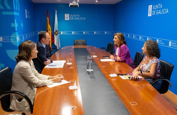Imagen de la noticia: La Xunta y la Autoridad Portuaria de Vigo evalúan vías de colaboración para avanzar en la lucha contra el cambio climático
