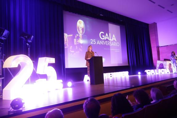 Imaxe da nova:Fabiola García reafirma o compromiso da Xunta coas persoas con alzhéimer e as súas familias na gala do 25 aniversario de Fagal