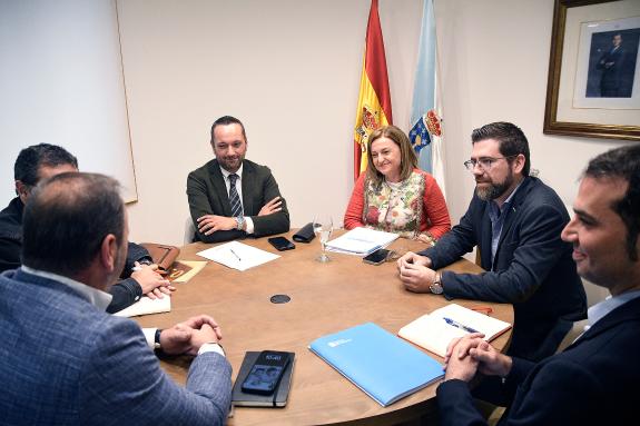 Imagen de la noticia:Rivo evalúa en Ourense con la Federación Galega de Talleres y con los empresarios de la construcción sus demandas para gener...