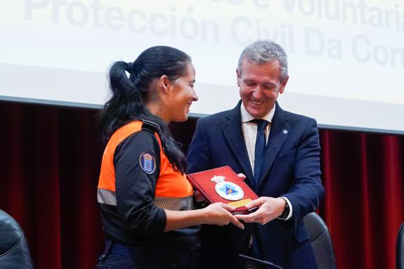 Imaxe da nova:Rueda enxalza o labor das agrupacións de protección civil ao resultar “imprescindible” na rede de servizos de emerxencia de Galicia