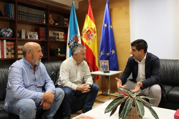 Imaxe da nova:O delegado territorial da Xunta en Ourense reúnese con membros da Asociación para a Prevención do Envellecemento da provincia de Ou...