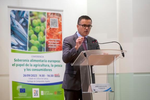 Imagen de la noticia:La Xunta apuesta por potenciar la actividad agroganadera como vía para garantizar la seguridad alimentaria