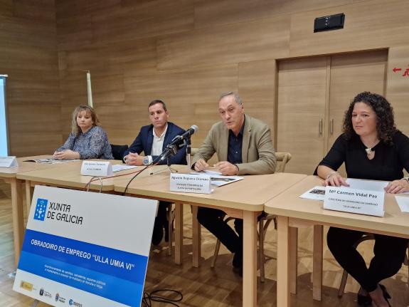 Imagen de la noticia:El delegado territorial de la Xunta celebra los buenos resultados del taller dual de empleo de Moraña y Valga en su clausura