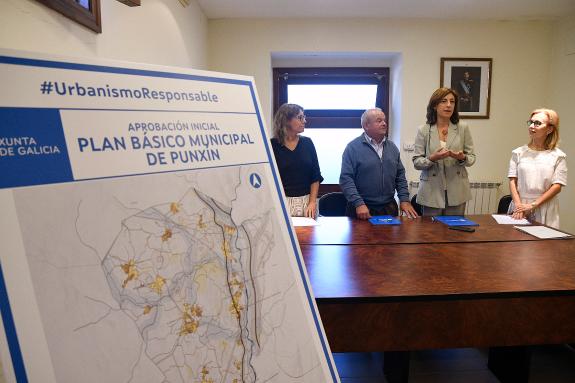 Imagen de la noticia:La Xunta avanza en su apuesta por un urbanismo responsable y sostenible con la aprobación inicial del plan básico municipal ...