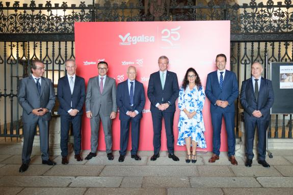 Imagen de la noticia:Rueda ensalza el papel de las empresas que generan valor en Galicia y apuestan por el producto local