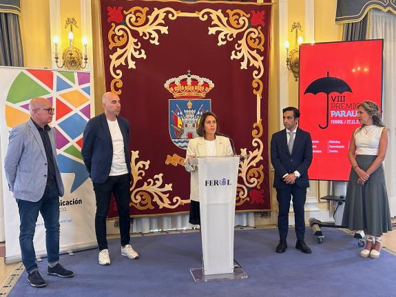 Imaxe da nova:A Xunta colabora co clúster de comunicación de Galicia para visibilizar o deseño galego a través dos premios Paraugas