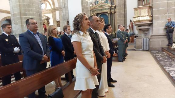 Imagen de la noticia:La delegada territorial de la Xunta participa en Ferrol en los actos con motivo de la festividad de la Virgen del Pilar, pat...