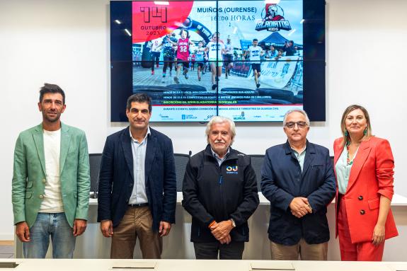 Imagen de la noticia:El delegado territorial de la Xunta en Ourense participa en la presentación de la Gladiator kids