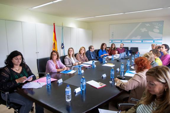 Imagen de la noticia:La Xunta abre hasta el 15 de noviembre el plazo para recaudar las candidaturas de la Unidad Mujer y Ciencia para el Premio M...