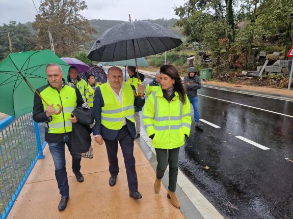 Imagen de la noticia:La Xunta ultima las obras del nuevo itinerario peatonal de Arbo, que supone una inversión autonómica de más de 1 M€