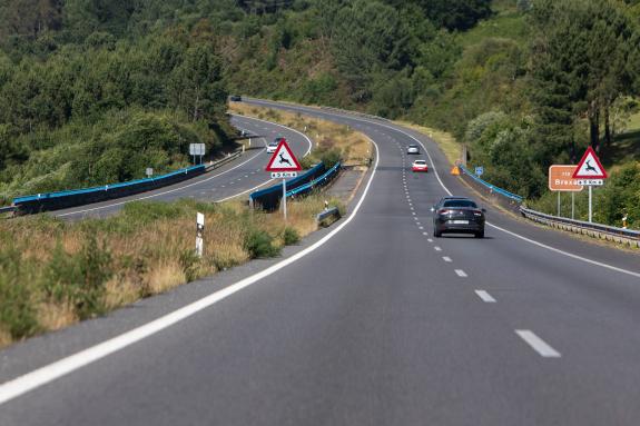 Imaxe da nova:Rueda destaca que a Xunta destinará 25 M € durante os vindeiros 10 anos ao desenvolvemento da Estratexia de estradas verdes nas vía...