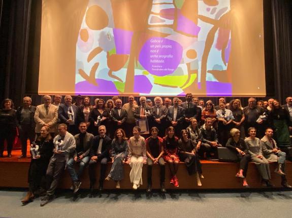 Imaxe da nova:A delegada da Xunta en Vigo salienta que os Premios da Crítica singularizan a excelencia creativa de Galicia