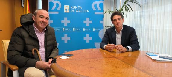 Imagen de la noticia:Javier Arias y Darío Campos evalúan proyectos de la Xunta de interés para el municipio de A Pontenova