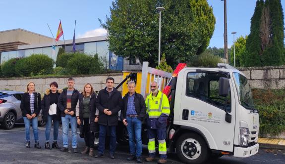 Imagen de la noticia:El delegado territorial supervisa distintas actuaciones en el ayuntamiento de Cenlle a las que la Xunta destina más de 66.00...