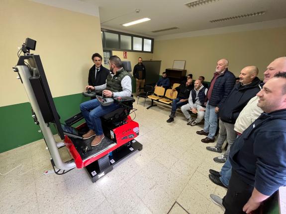 Imaxe da nova:A Xunta inviste 119.000 euros nun simulador de traballos forestais para o centro de formación de Becerreá