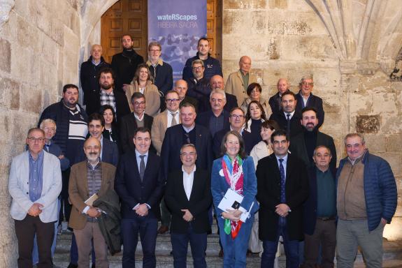 Imagen de la noticia:La Declaración de Ribeira Sacra anima a preservar, difundir y poner en valor el patrimonio cultural vinculado al agua