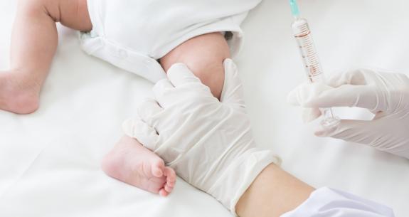 Imaxe da nova:Sanidade citará para a vacinación fronte á gripe os menores de entre 6 e 59 meses durante dúas fins de semana consecutivas