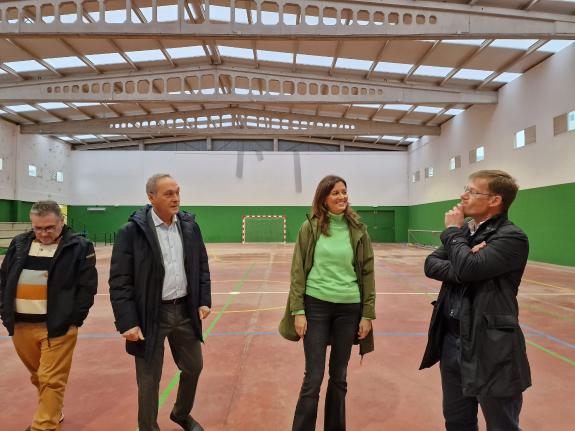 Imagen de la noticia:La Xunta impulsa la mejora de la eficiencia energética en el pabellón deportivo de A Lama