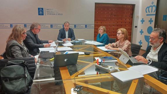 Imaxe da nova:A Xunta adxudica por 350.000 euros a redacción dos plans de ampliación dos parques empresariais da Sionlla, en Santiago, e de Toedo...