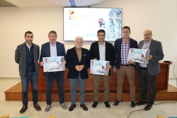 Imaxe da nova:O delegado territorial da xunta participa na presentación da 6ª edición de ‘Sportur Galicia’, o Salón do Deporte e Turismo Activo, ...