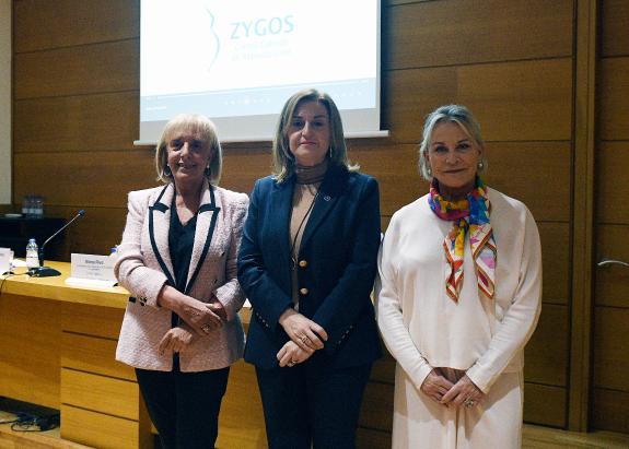 Imagen de la noticia:Rivo pone en valor la apuesta de la Xunta por el emprendimiento femenino y por la conciliación y la corresponsabilidad