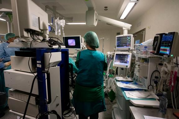 Imagen de la noticia:El Sergas mejora los resultados de espera quirúrgica en los pacientes con prioridad 1