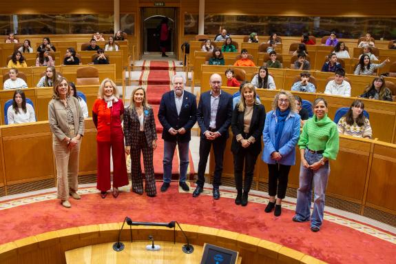 Imaxe da nova:Nenos e adolescentes participan no parlamento de Galicia no XI Foro Infantil de Unicef