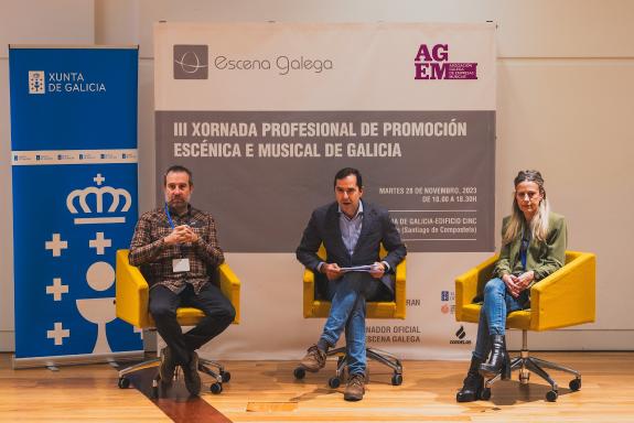 Imaxe da nova:A III Xornada de Promoción Escénica e Musical achégalles as novidades do sector a 35 concellos e espazos culturais de Galicia e Por...