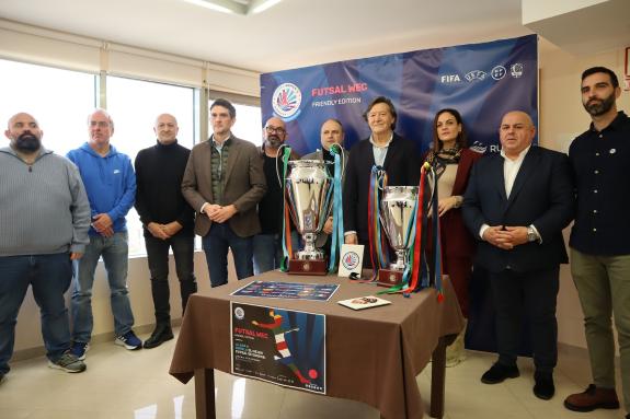 Imagen de la noticia:Lete Lasa confía en que el Burela volverá a reinar en Europa en la Champions femenina que se disputará del 18 a 22 de diciem...