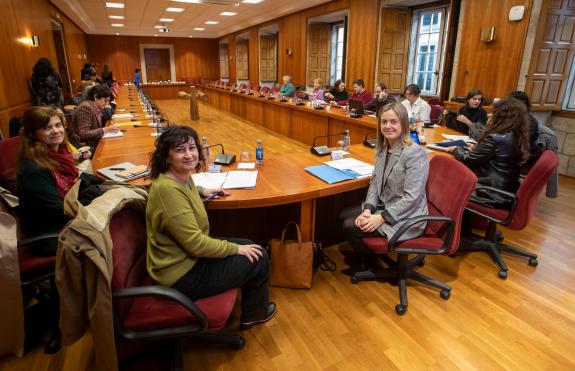 Imaxe da nova:A Xunta pon en valor os 6 M€ que se destinarán aos concellos galegos en 2024 para fomentar a conciliación e a corresponsabilidade