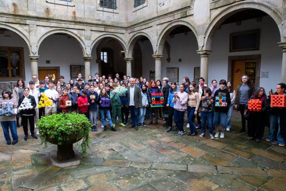 Imagen de la noticia:La Xunta y Igaciencia premian la innovación científica en gallego entre la juventud en el certamen anual Novos Poliedros