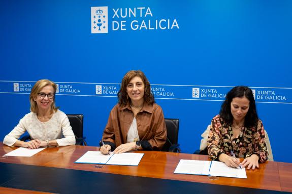 Imagen de la noticia:La Xunta destina cerca de 50.000 euros a la mejora del entorno del Centro Social de Calvos, en Bande