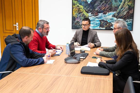 Imaxe da nova: A Xunta e a mancomunidade da comarca do Carballiño avalían novas liñas de cooperación na prevención de incendios forestais