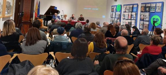 Imagen de la noticia:La Casa de Galicia en Madrid se llenó de música con la presentación de un recital de jazz latino, que celebra la unión cultu...