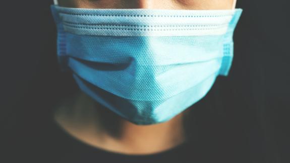 Imaxe da nova:A Consellería de Sanidade establece a recomendación xeral do uso de máscara no conxunto de centros sanitarios de Galicia