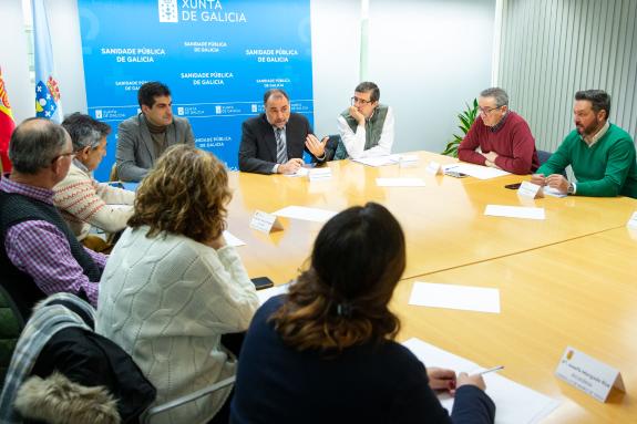 Imagen de la noticia:La Xunta garantiza a los alcaldes y alcaldesas de la Limia la continuidad de las dos plazas de pediatría en Xinzo