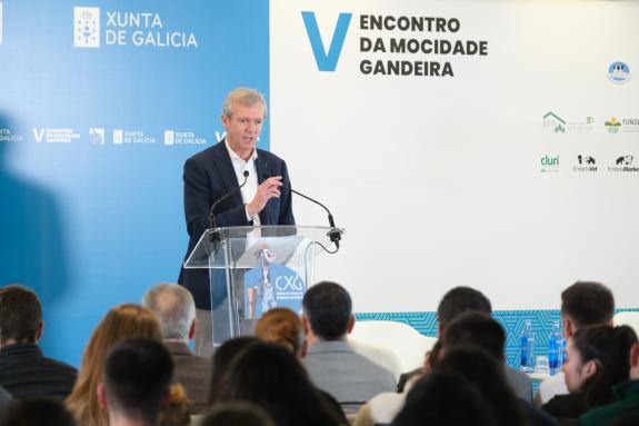 Imaxe da nova:Rueda destaca o papel da mocidade á hora de avanzar na modernización das explotacións gandeiras e manter a calidade dos produtos ga...