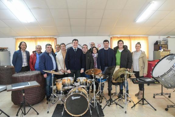 Imagen de la noticia:La Xunta y el Ayuntamiento de Portas acuerdan colaborar para potenciar la Escola Municipal de Música