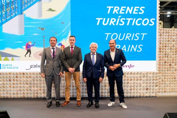 Imaxe da nova:A nova edición dos trens turísticos de Galicia incorpora visitas guiadas a Monterrei e aumenta o número de saídas