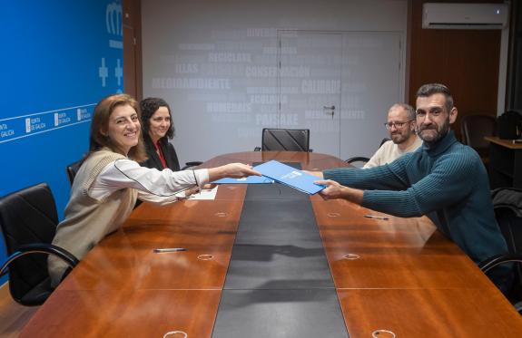 Imagen de la noticia:La Xunta y la Federación de asociacións de persoas xordas de Galicia colaborarán para mejorar la accesibilidad a los espacio...