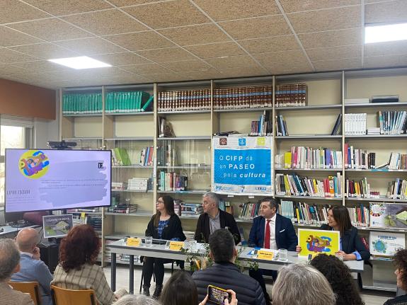 Imagen de la noticia:La Xunta reforzará las aulas hospitalarias con material didáctico para trabajar el gallego y la expresión artística entre lo...