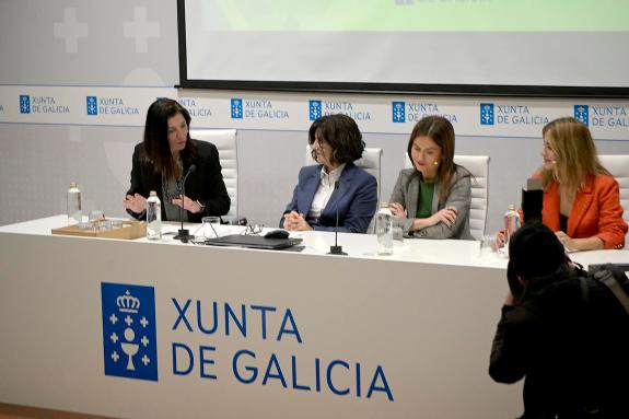 Imagen de la noticia:La Xunta celebra un encuentro en A Coruña con mujeres beneficiarias del programa autonómico Lideramos de impulso al talento ...