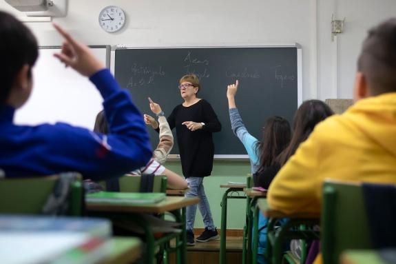 Imagen de la noticia:La Xunta abre el plazo para inscribirse en las oposiciones de educación con 1.743 plazas hasta el 6 de marzo