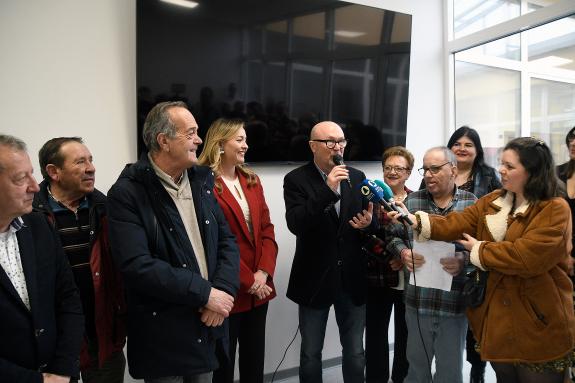 Imagen de la noticia:Fabiola García asiste a la inauguración de la nueva residencia de atención a la discapacidad de Aspadisi a la que la Xunta d...