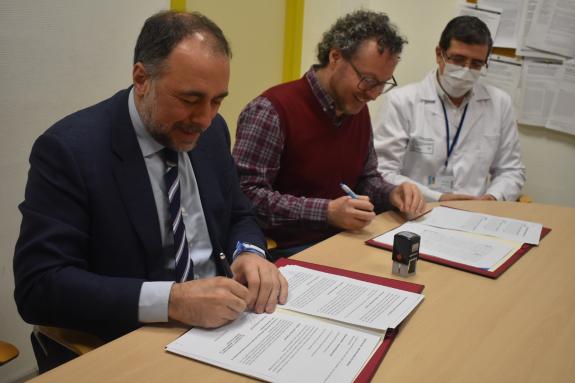 Imaxe da nova:A Xunta e a Asociación As Burgas asinan un convenio de colaboración para  o desenvolvemento de programas destinados a pacientes con...